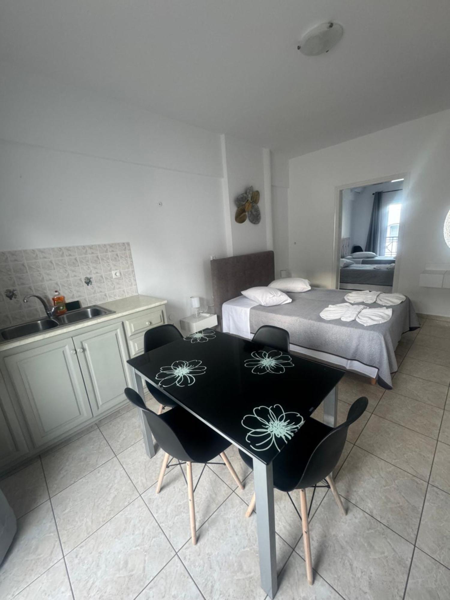 פירוסטפני Villa Tania R מראה חיצוני תמונה